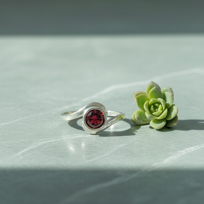 Red gem Ring