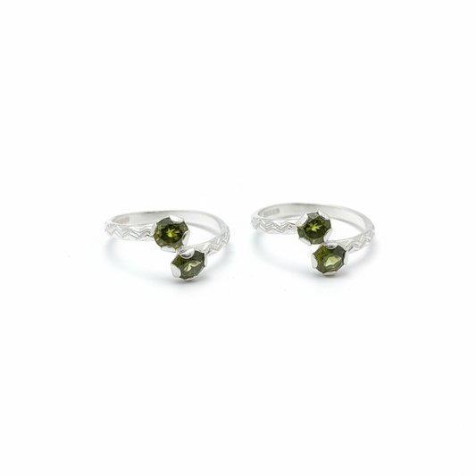 Polyp green flower toe ring