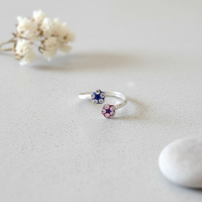 Dual flower toe ring